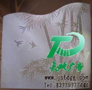 使用年限長(zhǎng)不易變形的工藝玻璃