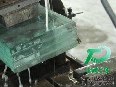 工藝玻璃絕對適合每一個人們都比較合理的產(chǎn)品