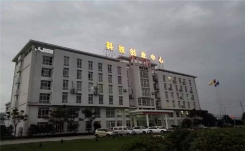 金壇不發光字有什么材料
